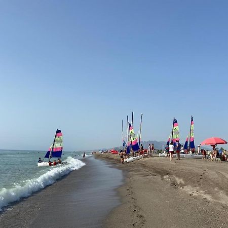 Dumar Puerto Rey Lägenhet Vera Exteriör bild